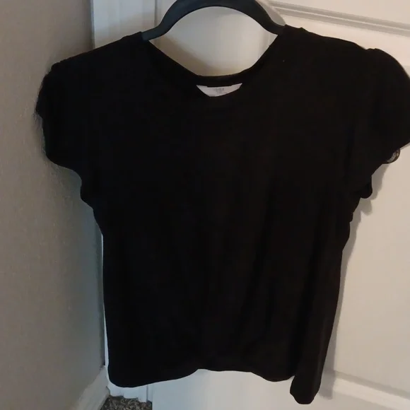 Cloth - Picture 2 of 4